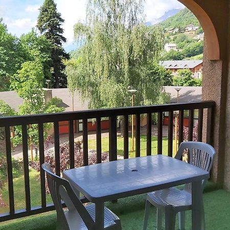 Beautiful Studio With Balcony In Briancon Exterior photo